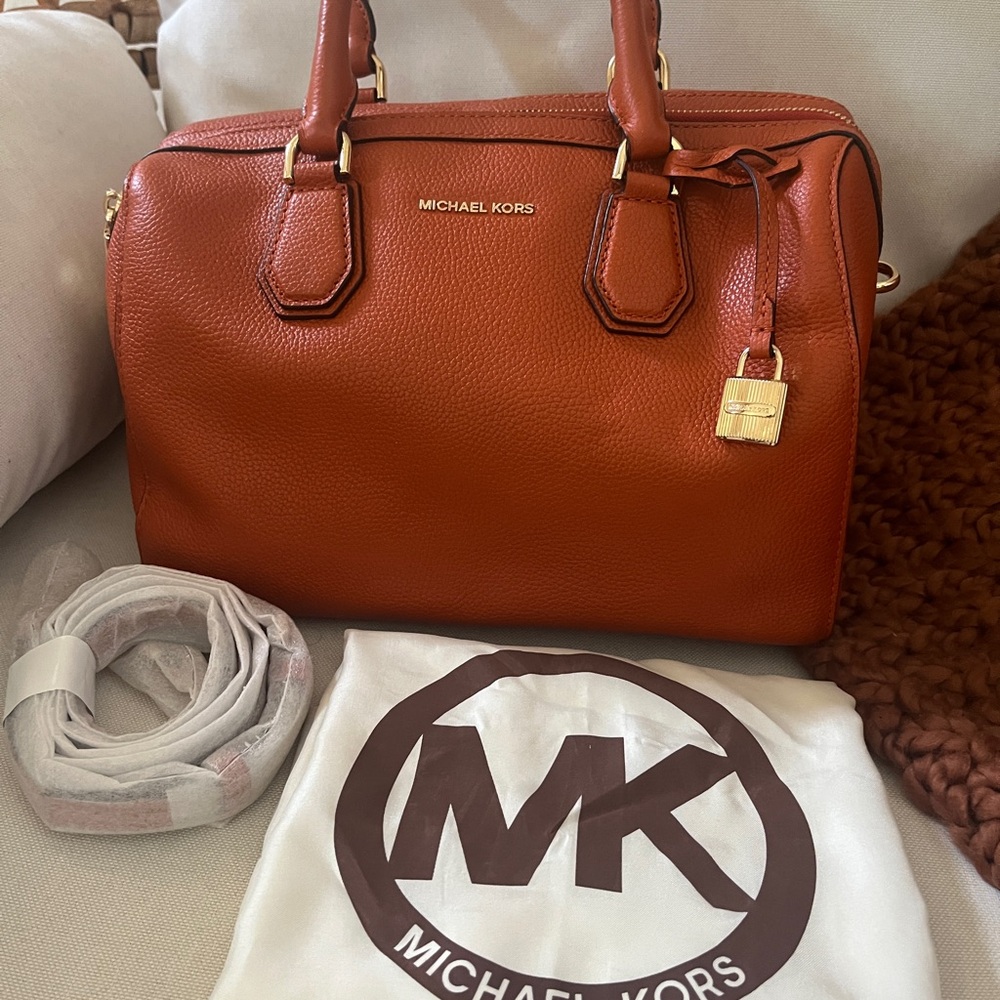 Michael Kors Multiway w/Dustbag